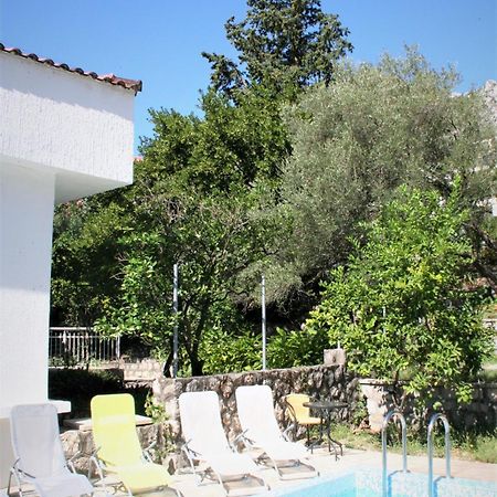 Holiday Home Ametist Котор Екстериор снимка